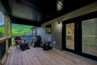 Red River Gorge, High Speed Wi-Fi, KY Dragway, Hollerwood Stay - 3-Star