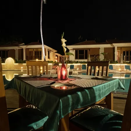 The Grand Leoney Resort