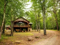 NEW--Seneca Trail Retreat Near Lake Placid Hotel di Jay