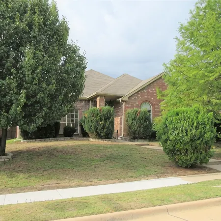 Luxurious home /Pool/GameR/BBQ/kingbed/legacyW/Frisco