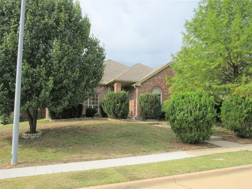 Luxurious home /Pool/GameR/BBQ/kingbed/legacyW/Frisco