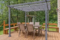 Peaceful and Cozy Modern Lakehouse Cabin on 4 acres