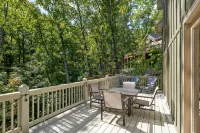 Duke's Place: New Massanutten Mountain Home with Flat Driveway and Quiet Street! - 4-Star