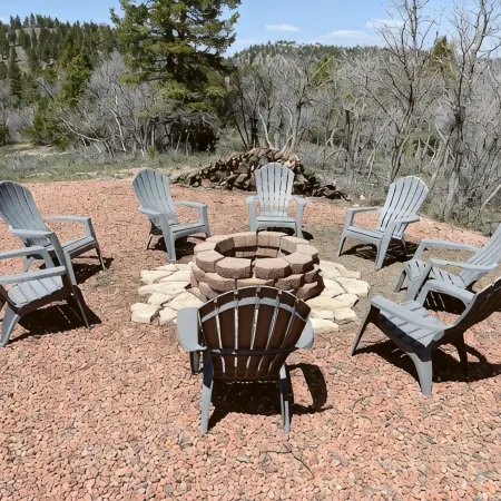 NEW Duck Creek ⛰ Escape w/View+AC! ~30 mi. Bryce/Zion