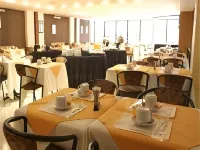 San Remo Grand Hotel - Beach