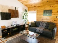 Cozy Dumplin' RRG - Warm & Modern Stay in RRG/Auxier Hotels in Wolfe County