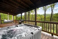 Cozy mountain view cabin & 2 king en-suites - Mountain view