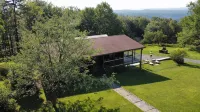Nature’s Best - 1 Hr to Psu   Great View. Surrounded by Woodlands Sleeps 8 - Alphydda