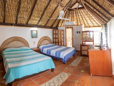 Hotel y Bungalows Acuario