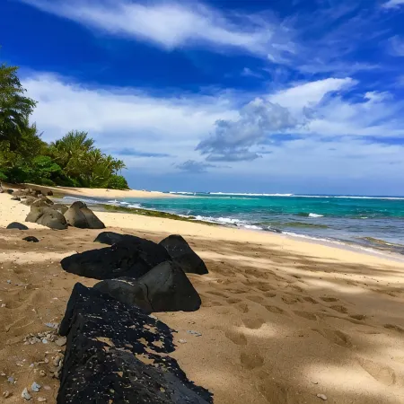 Solar-Powered 3Br Family Home in Princeville, Kauai – Mountain Views