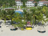 Luxury Waterfront Villa + FULL RESORT ACCESS! No sargassum! - Villas