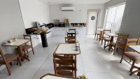 貝拉里約酒店 - 早餐