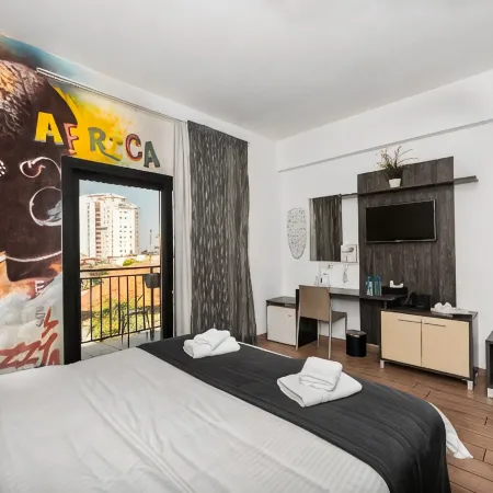 Rise Urban Art Hotel