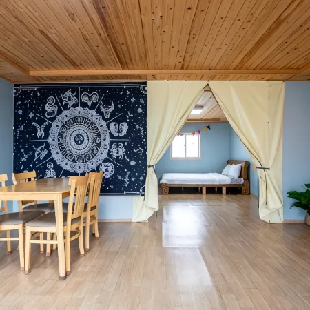 Seosan Garorim Glamping & Pool Villa Pension