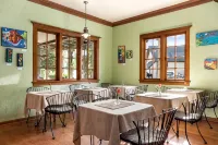 The la Conner Inn