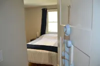 Plymouth Home, Pond and Private Beach Access - 방갈로
