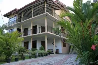 วิลล่าและอพาร์ทเม้นท์คอรัลปาล์ม - สัตว์เลี้ยง