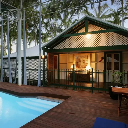 Pinctada McAlpine House