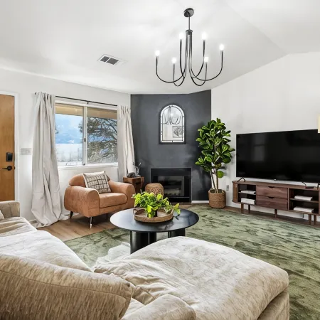 Yosemite Getaway! Stylish 2Br Near South Gate