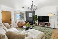 Yosemite Getaway! Stylish 2Br Near South Gate