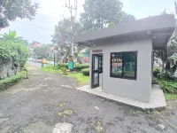 Cibulan Indah Hotel - Motels