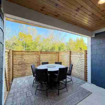 NEW Spacious 3-bedroom condo with in Fontana-on-Geneva Lake. Hotel Exterior