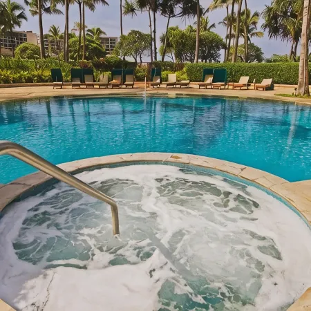 Stunning Corner Villa, Ocean Views from Every Bed