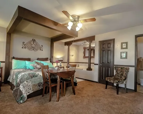 The Dickey House, Garden Suite Hotels in Webster County