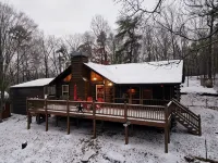 Charming Cabin with Game Room & Firepit