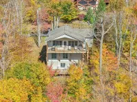 滑雪景觀小屋 - 4臥室，溫馨現代 ~ 可住10人 - 4 星級