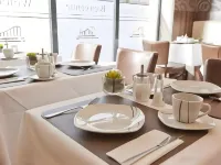 هوتل أرينا آم زو Hotels near نوردِند