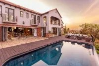 Mount High Luxury Country Estate - Villas
