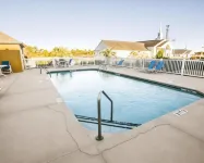 Wingate by Wyndham Myrtle Beach at Outlets - Uima-altaat