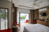 Casa de Lipe Pool Villa