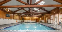Tigh-Na-Mara Seaside Spa Resort - piscina