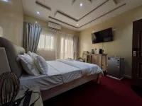 SALLY BEACH HOTEL YENNE - Homestay