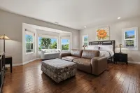 Hidden Garden Sanctuary Estate ll Mountain Views & Serenity