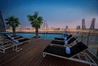 Wyndham Grand Manama - Romantische