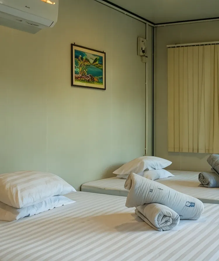 ห้องขนาดกลาง - 2 เตียงใหญ่