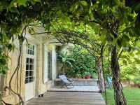 TOWNHOUSE WITH SWIMMINGPOOL - Country living in the city - Balkon