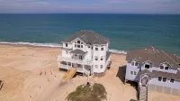8BR Oceanfront in OBX w HotTub, Elevator & Theater Room! - 3-Star