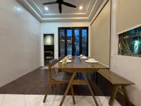 Taman Cheng Baru Landed Homestay 20 Pax Mahjong Karaoke Melaka - Huvilat
