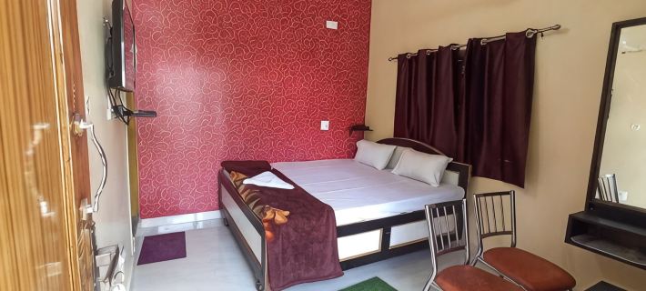 Anand Lok Vatika Hotels in Nalanda