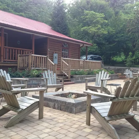 Deerfield Cabin  Location, Location, Location! Best in Downtown Helen!