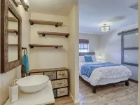 Private Retreat In Northwest Las Vegas For A Single Or Couple Hotels near Mount Charleston
