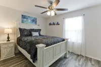 Justyna's Place, No Stairs! Great Location! Open Pool! Natural Views! Relaxing! - 4 stelle