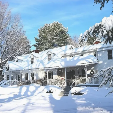 The Buttonwood Inn on Mt. Surprise