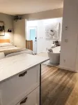 Country Spa Getaway Near Powell River. - 3-Star