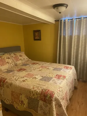 Mountain View Basement Apartment, located in  the gorgeous village of Cheticamp. - 2 étoiles