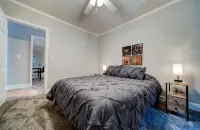 Rock and Roll Residence - Short Drive to Music City at 1/3 the Price!